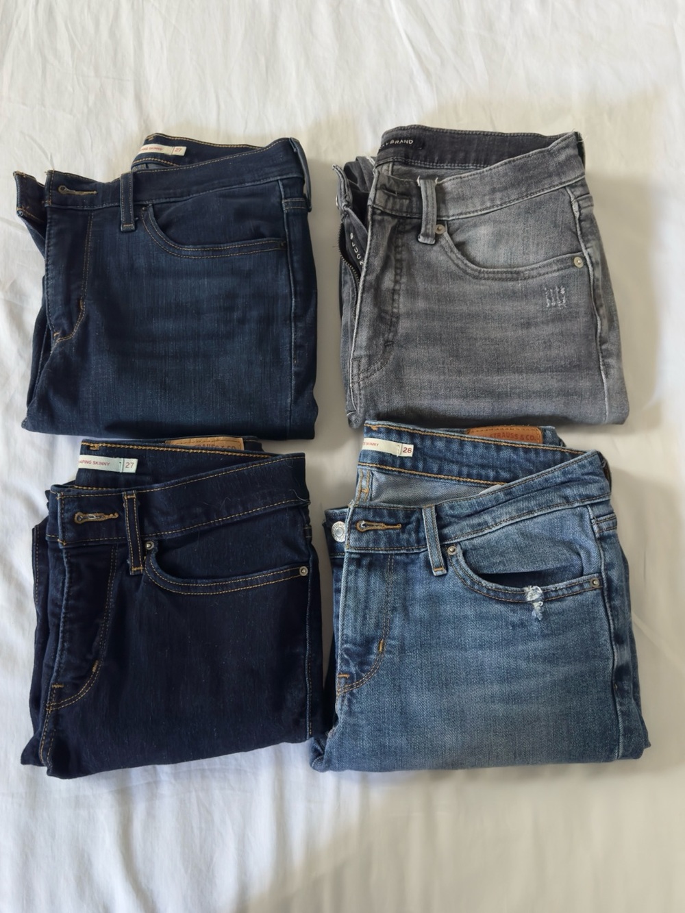 Levi jeans bundle of 4